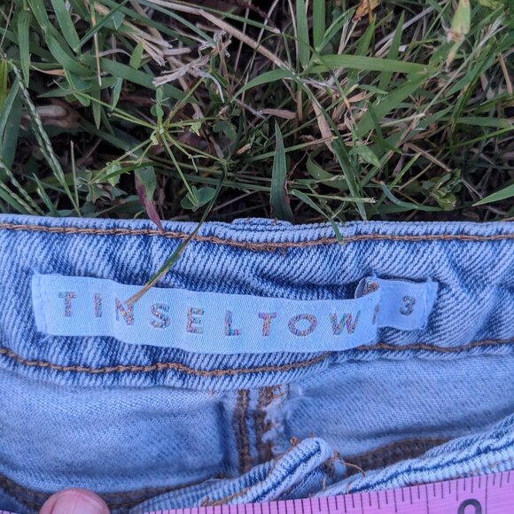 Tinseltown Wide Leg Jeans Juniors 3 Blue Light Stone Butterfly Print High Rise - Picture 3 of 5